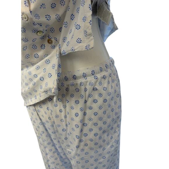 Eileen West Pajama Set - Picture 8 of 11